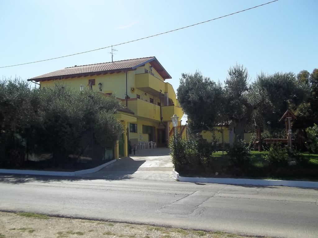 Il Ritrovo Delle Coccinelle Acomodação com café da manhã Francavilla Al Mare Exterior foto